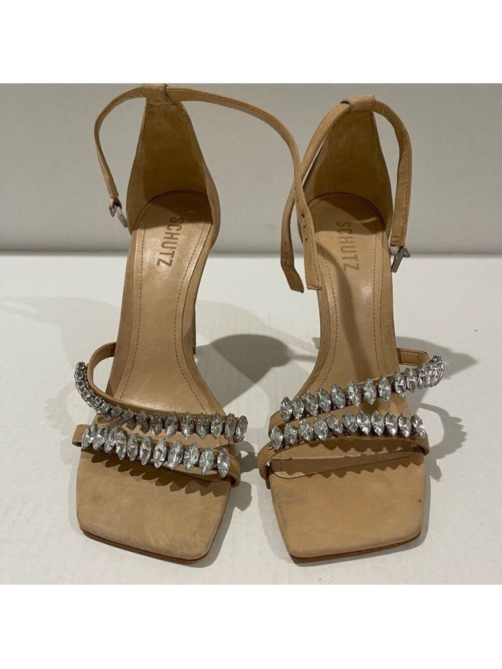 Women’s Shutz Linsey Nubuck Beige Sandal Heels Size 9.5 US! - Picture 2 of 8